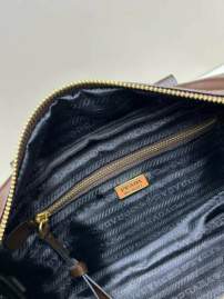 Picture of Prada Handbags _SKUfw187784157fw